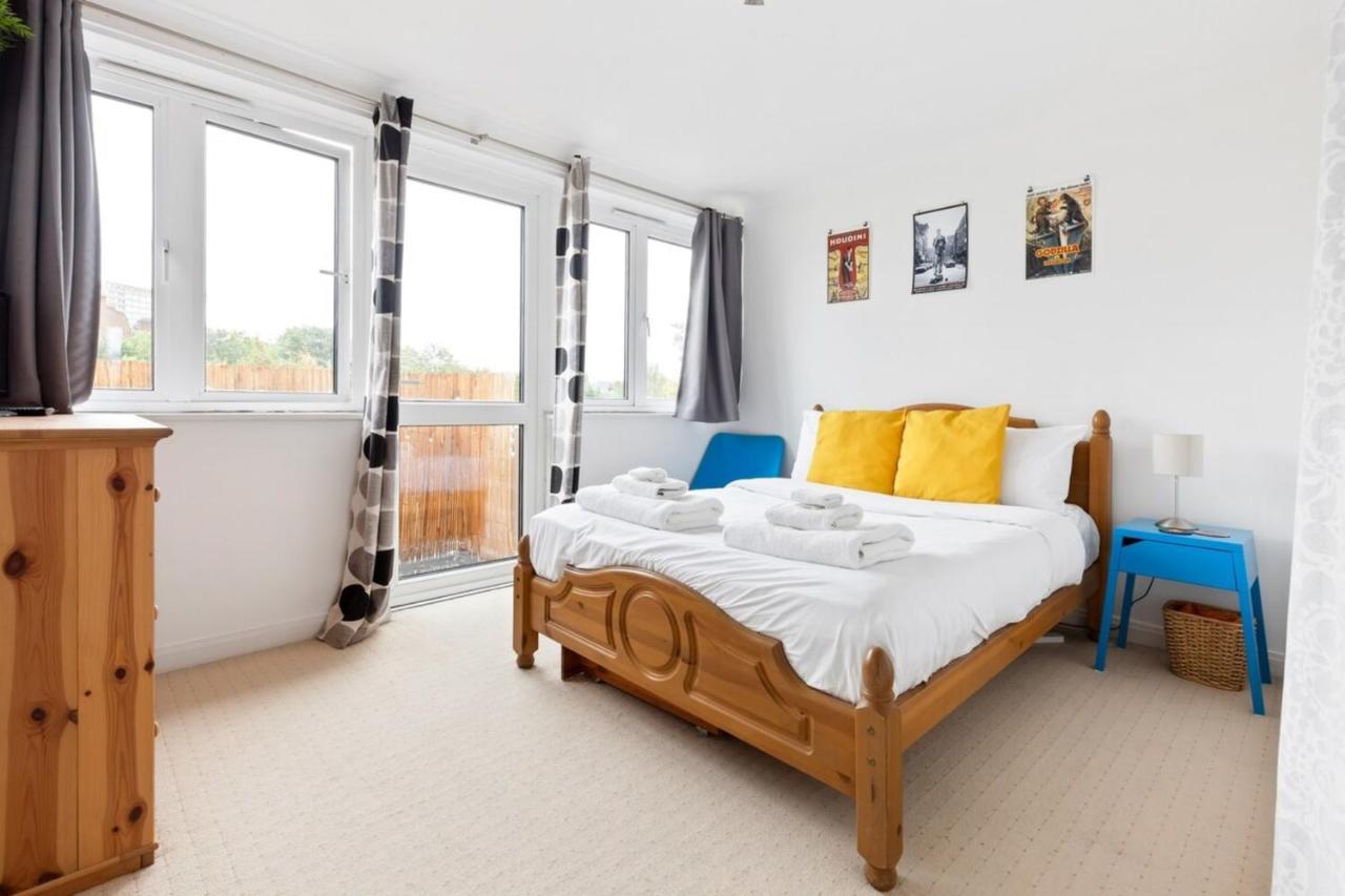 Spacious 2 Bedroom Apartment in Cricklewood Londres Exterior foto